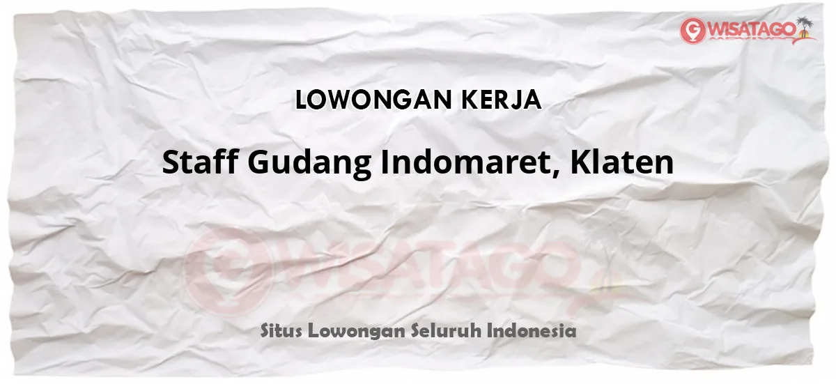 Staff Gudang Indomaret, Klaten, bekerja keras