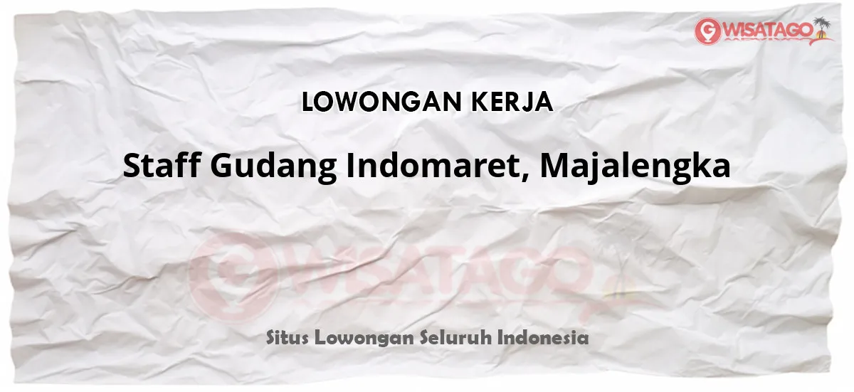 Staff Gudang Indomaret, Majalengka bekerja keras