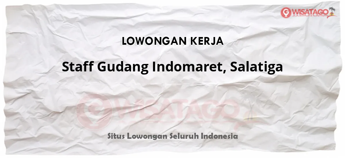 Staff Gudang Indomaret, Salatiga bekerja keras